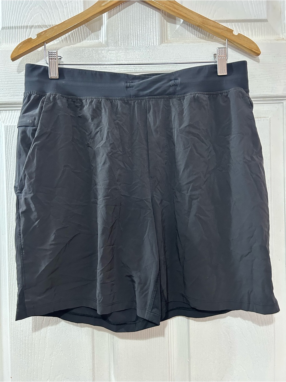 Lululemon Pace Breaker Unlined Short 7” Men’s Size L Black Running Athleisure